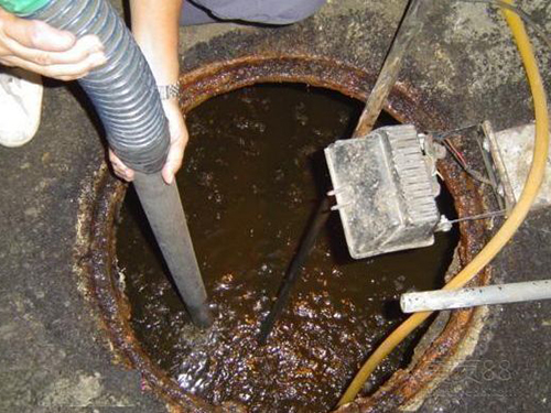 木里隔油池清理