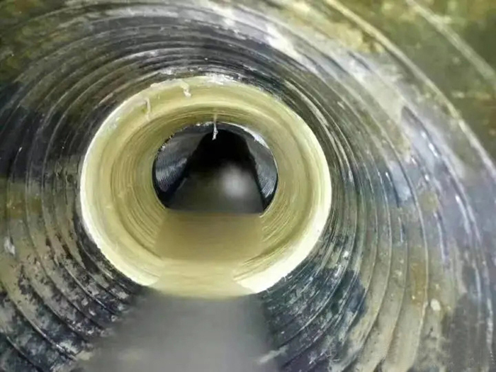 木里内衬修复法通常适用于哪些类型的断面管道